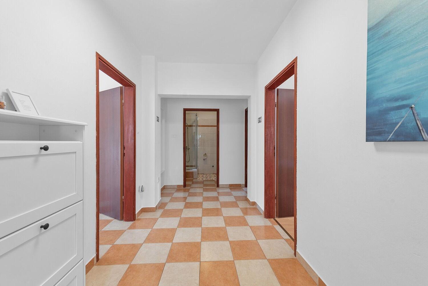 Apartment Uga2 Mandre Buitenkant foto